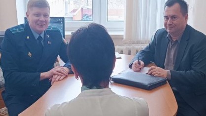 Сколько раз работник может воспользоваться правом расторгнуть трудовые отношения по требованию в случае выхода на пенсию?